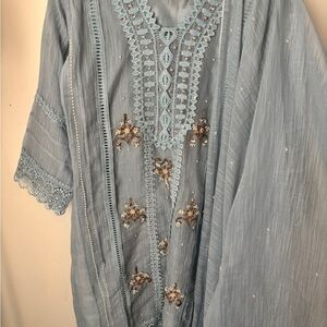 Elegant Blue Embroidered Kaftan